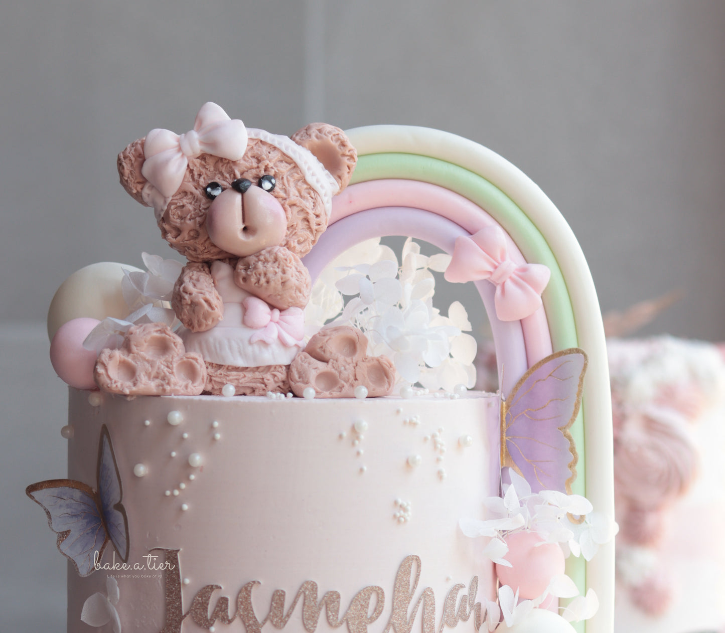 Bear in Wonderland