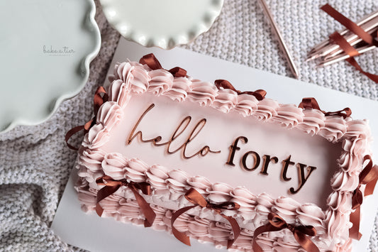 Table Runner Cake